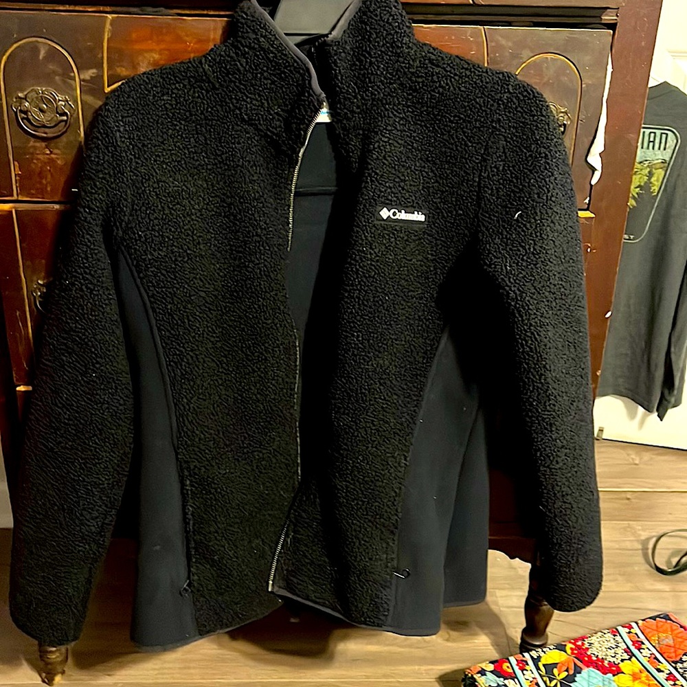 Women’s Columbia jacket